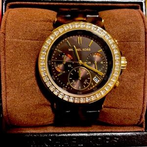 Michael Kors Watch - women’s